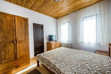 Фотографии Дома для отпуска Guest house Perla г. Lŭki (Болгария) №2 Фото Дома для отпуска Guest house Perla г. Lŭki 2